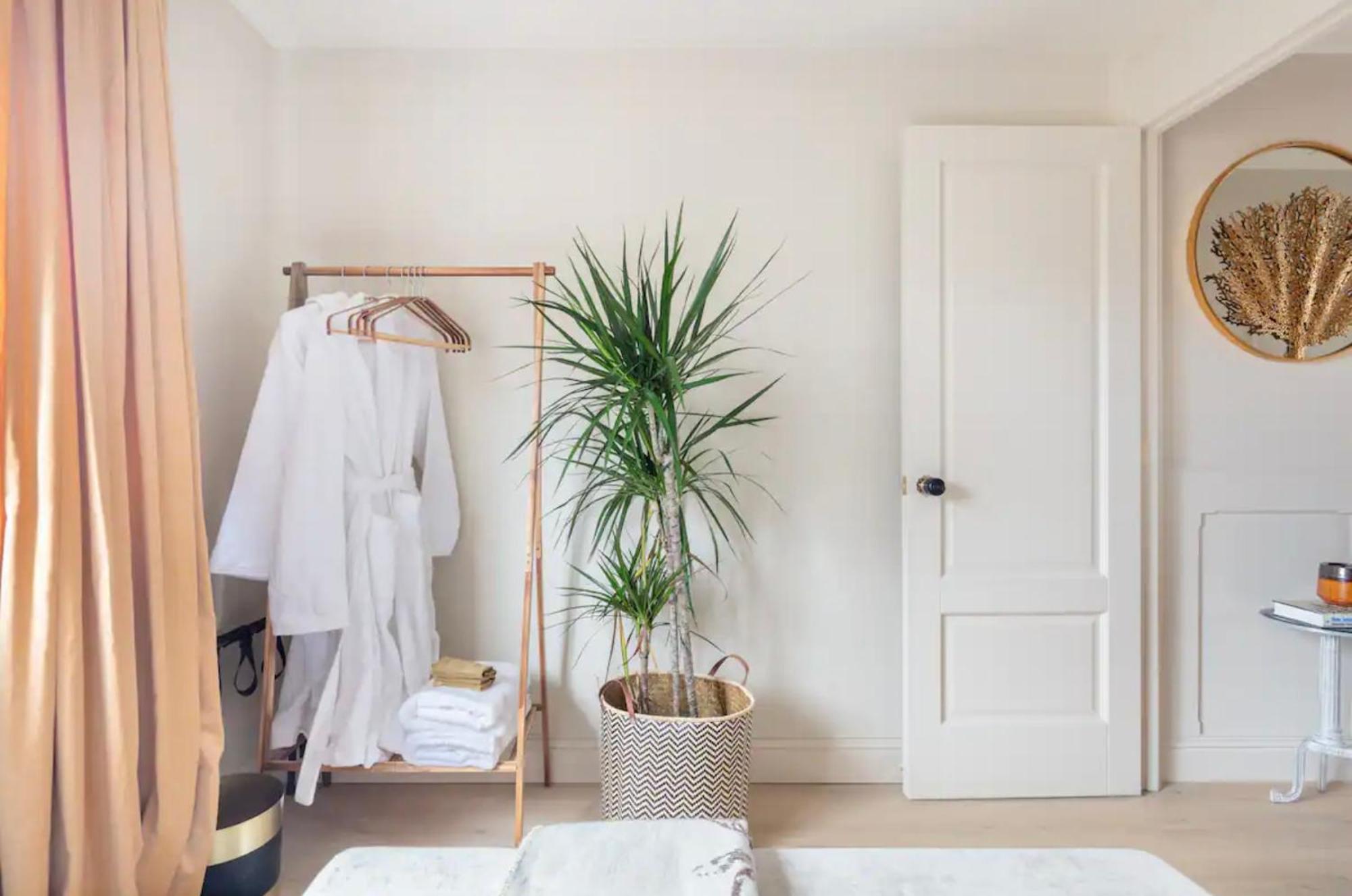 Spring Stays Cosy 2-Bed Residence With Free Parking Londres Exterior foto