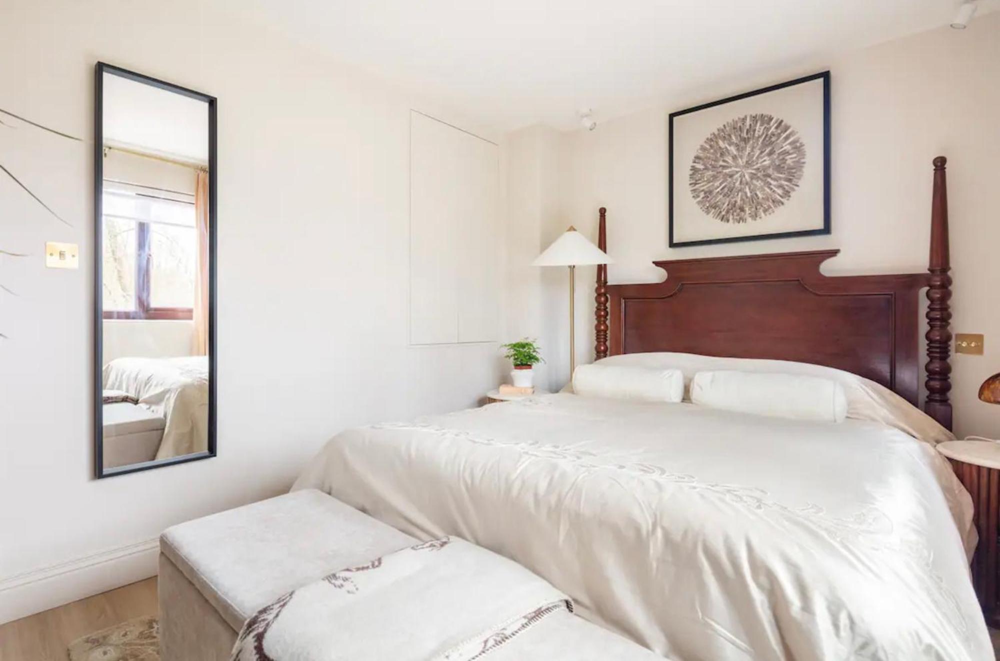 Spring Stays Cosy 2-Bed Residence With Free Parking Londres Exterior foto